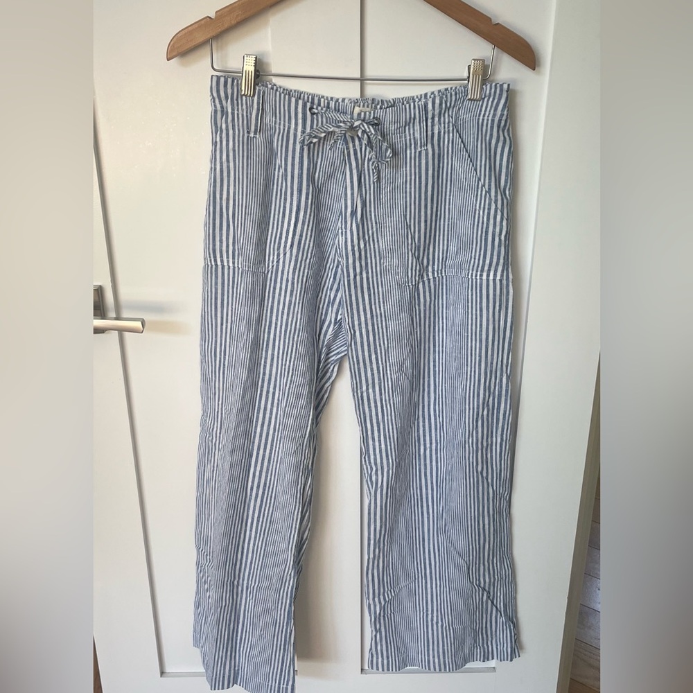 Just Living Linen Blend Pants. Size Medium